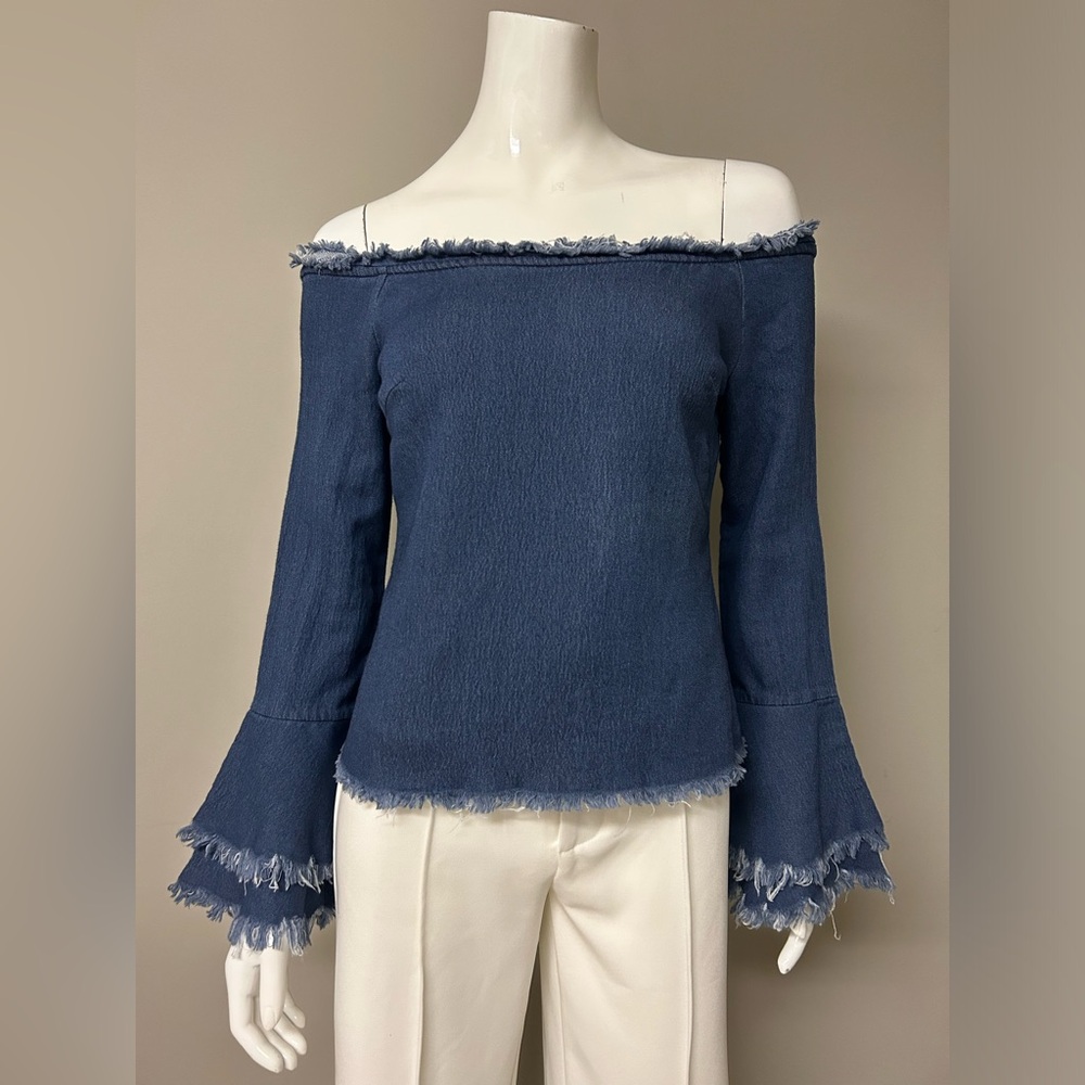 Off-Shoulder Top